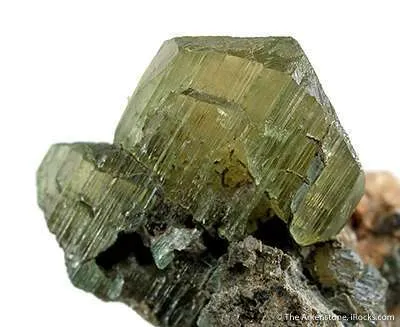 Spodumene Var. Hiddenite - image 4