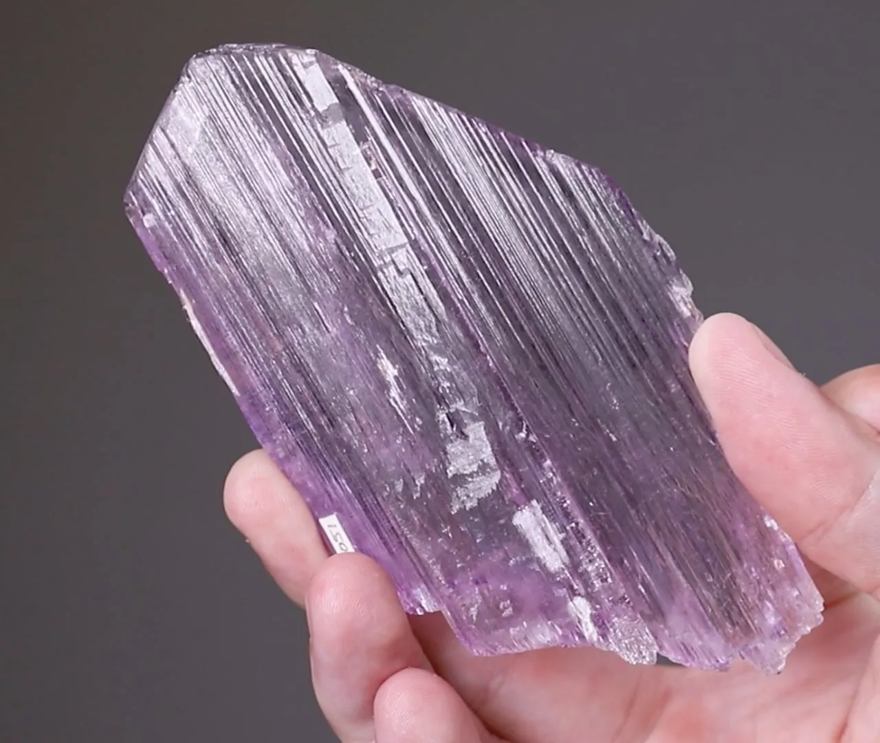Spodumene var. Kunzite - image 2