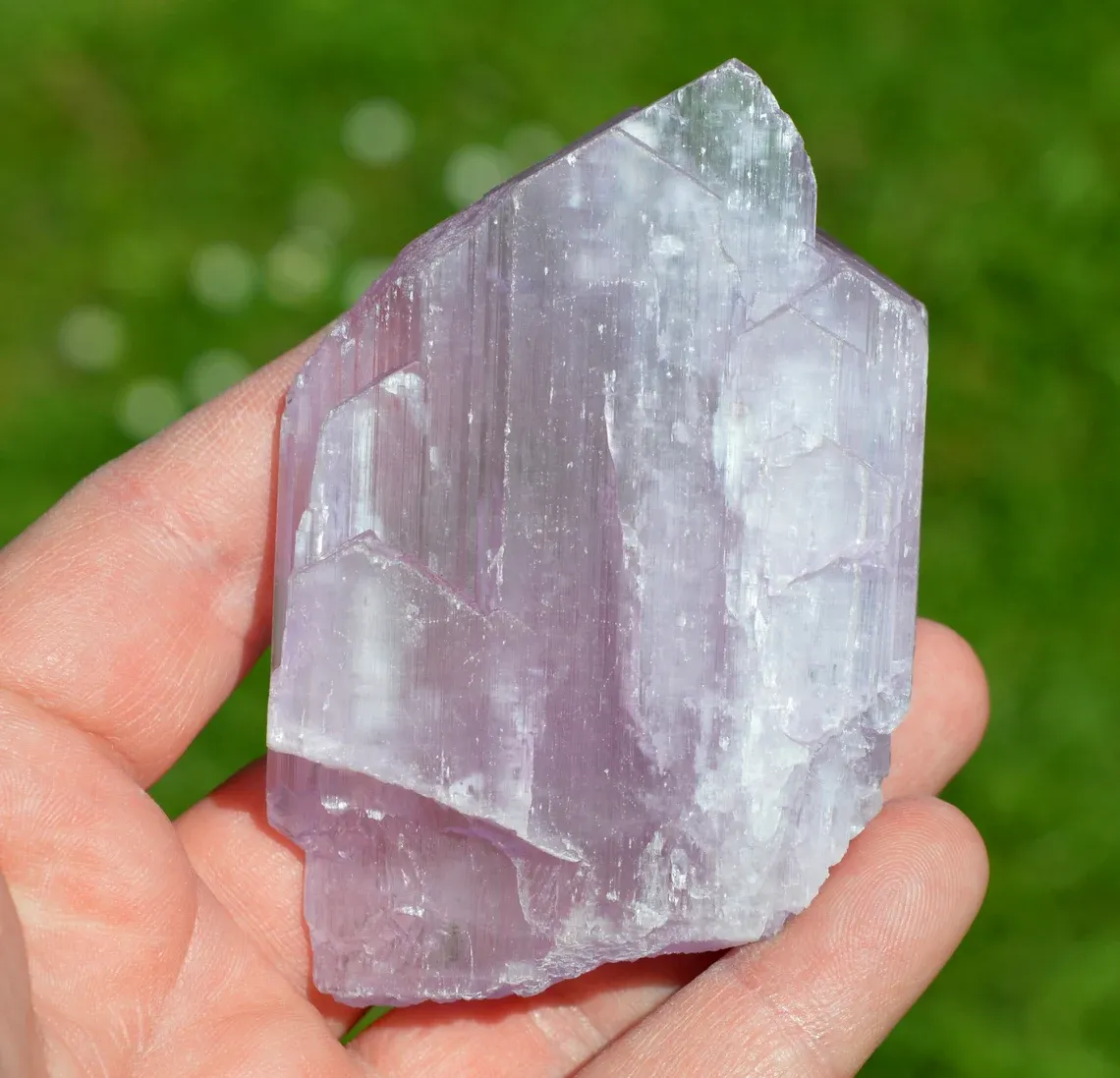 Spodumene var. Kunzite 271 grams - Gilgit-Baltistan, Pakistan - image 6