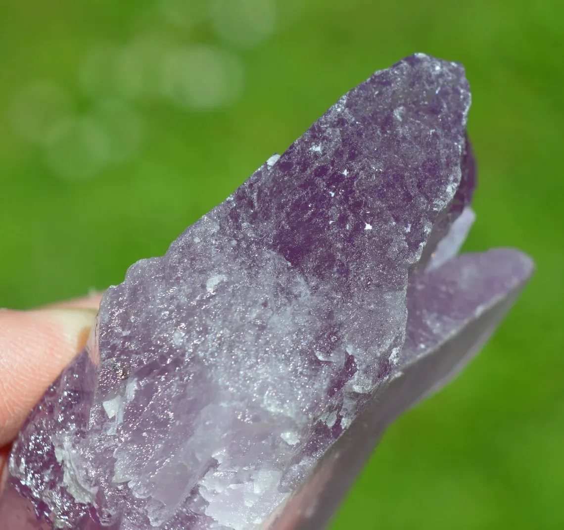 Spodumene var. Kunzite 271 grams - Gilgit-Baltistan, Pakistan - image 10