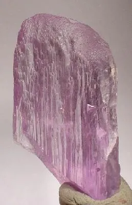 Spodumene (Var: Kunzite) image