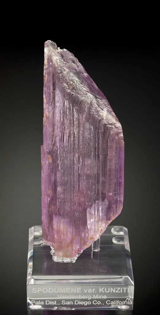 Spodumene Var. Kunzite image