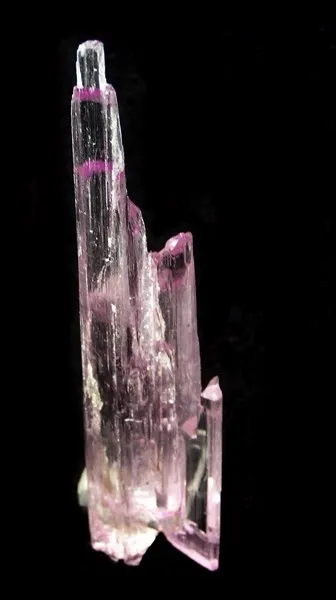 Spodumene (Var: Kunzite) image