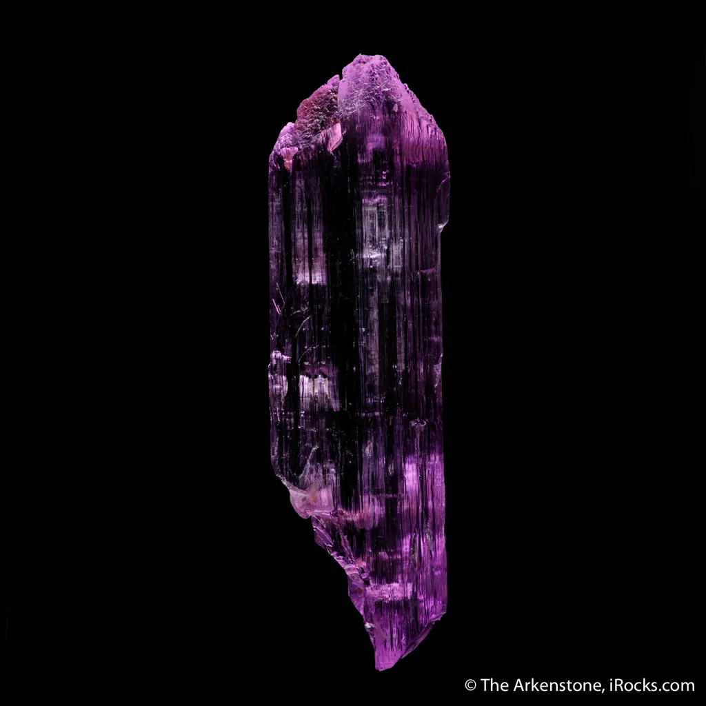 Spodumene var. Kunzite - image 2