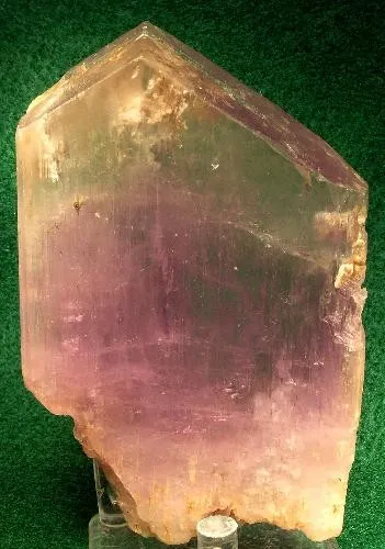 Spodumene (Var: Kunzite) image