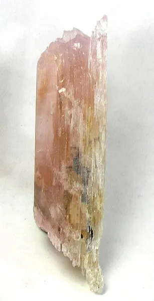 Spodumene (Var: Kunzite) image