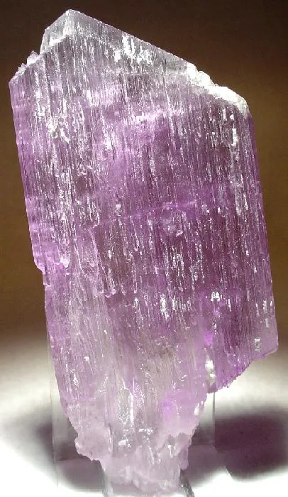 Spodumene (Var: Kunzite) image