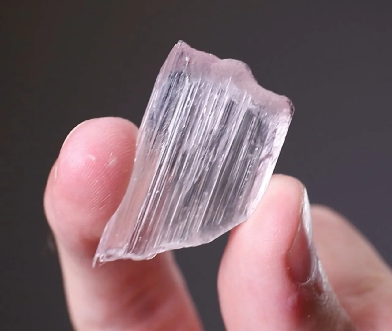 Spodumene Var. Kunzite - image 2