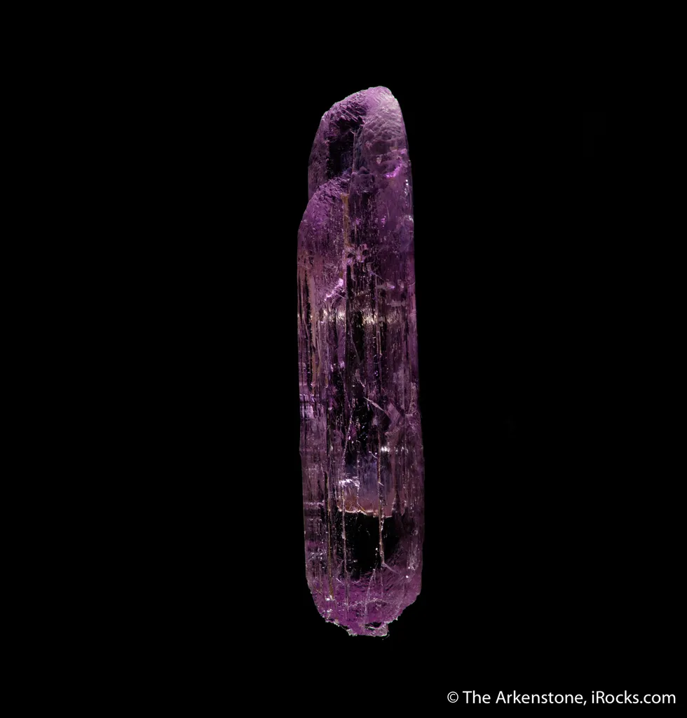 Spodumene var. Kunzite - image 3