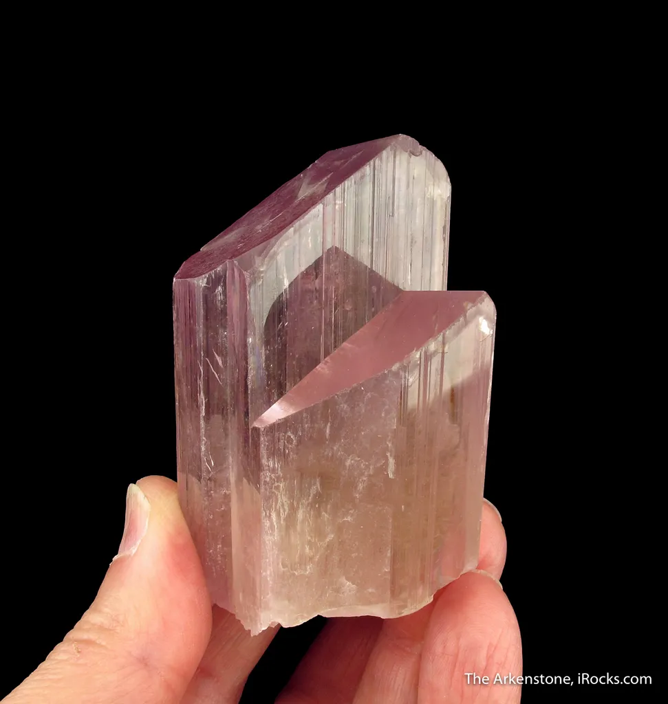 Spodumene var. Kunzite image
