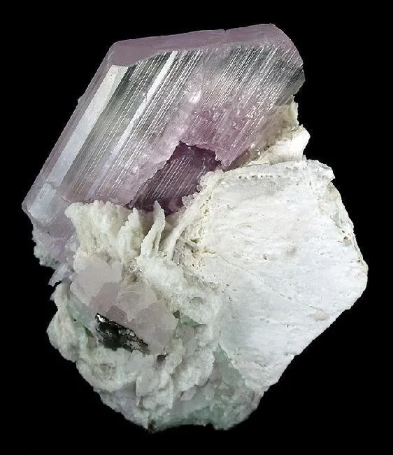 Spodumene (Var: Kunzite), Albite, Albite (Var: Cleavelandite) image