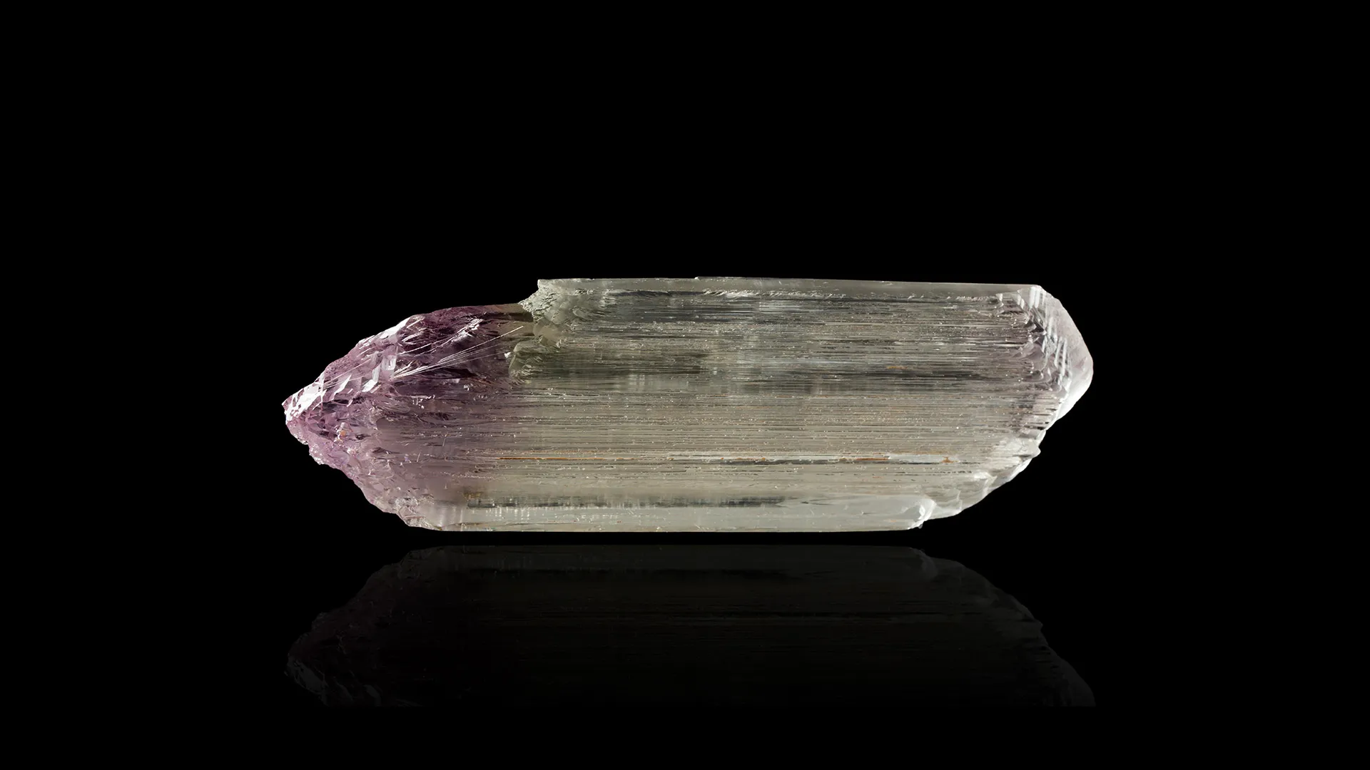 Spodumene (var. Kunzite) - image 1