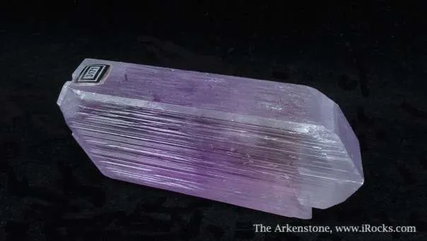 Spodumene Var. Kunzite - image 3