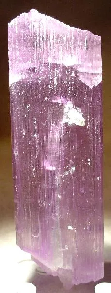 Spodumene (Var: Kunzite) image