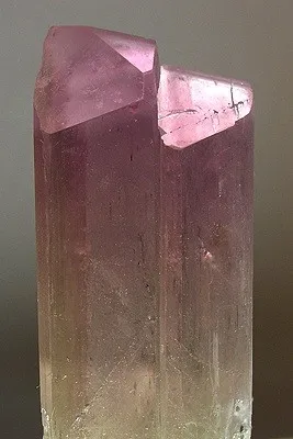 Spodumene (Var: Kunzite) - image 2