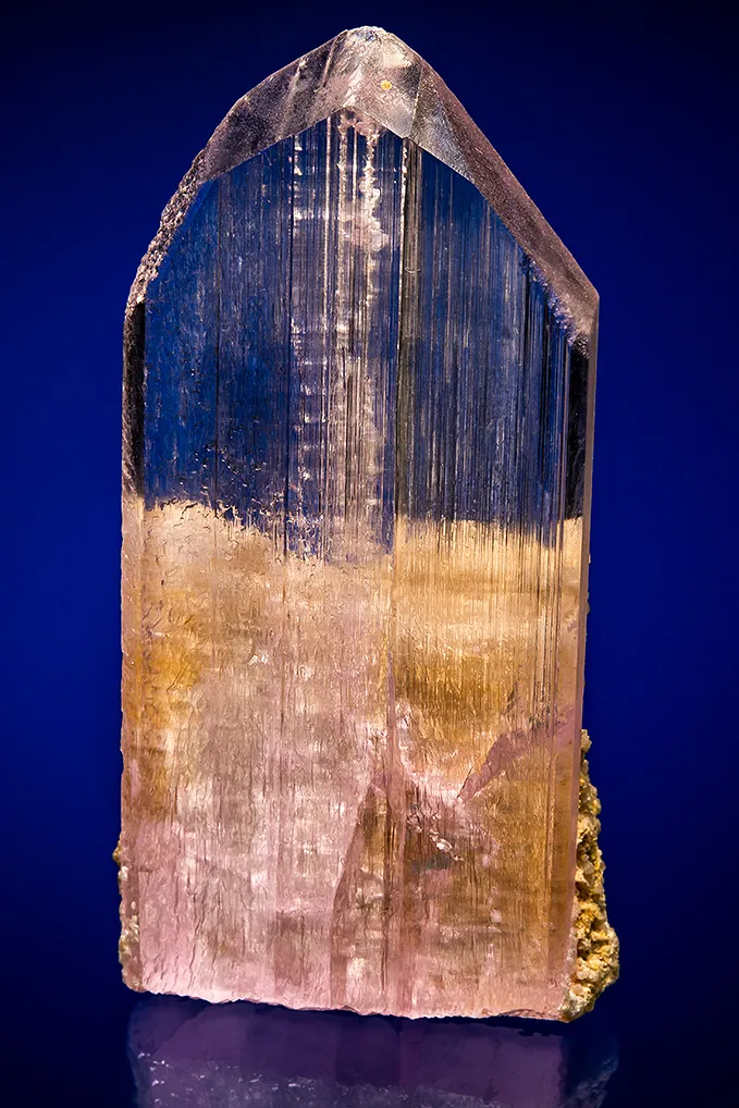 Spodumene var. Kunzite image