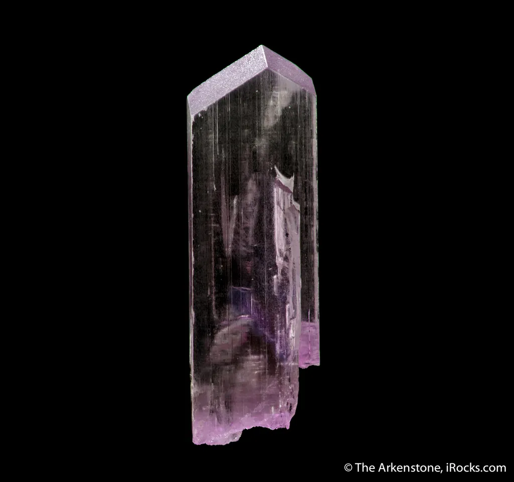Spodumene var. Kunzite - image 3