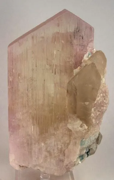 Spodumene (Var: Kunzite), Quartz, Lepidolite, Tourmaline image