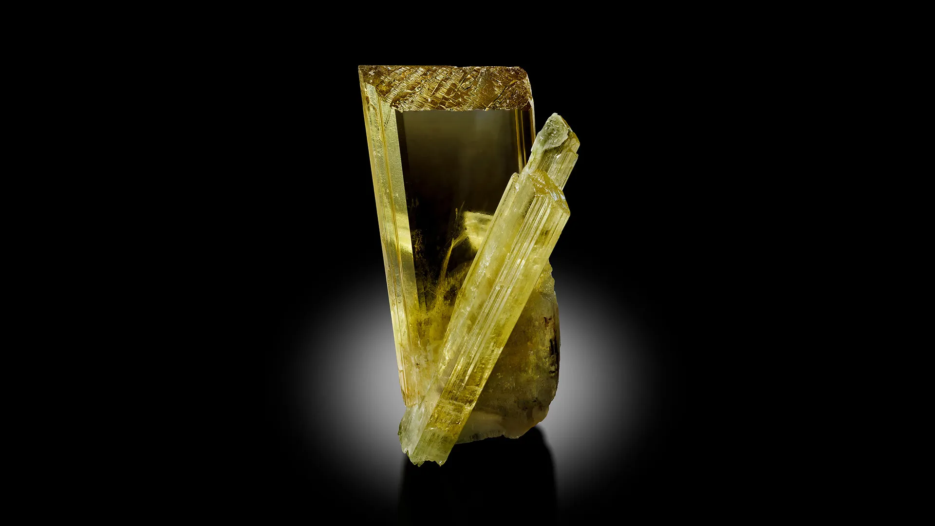 Spodumene (var. Triphane) - image 1