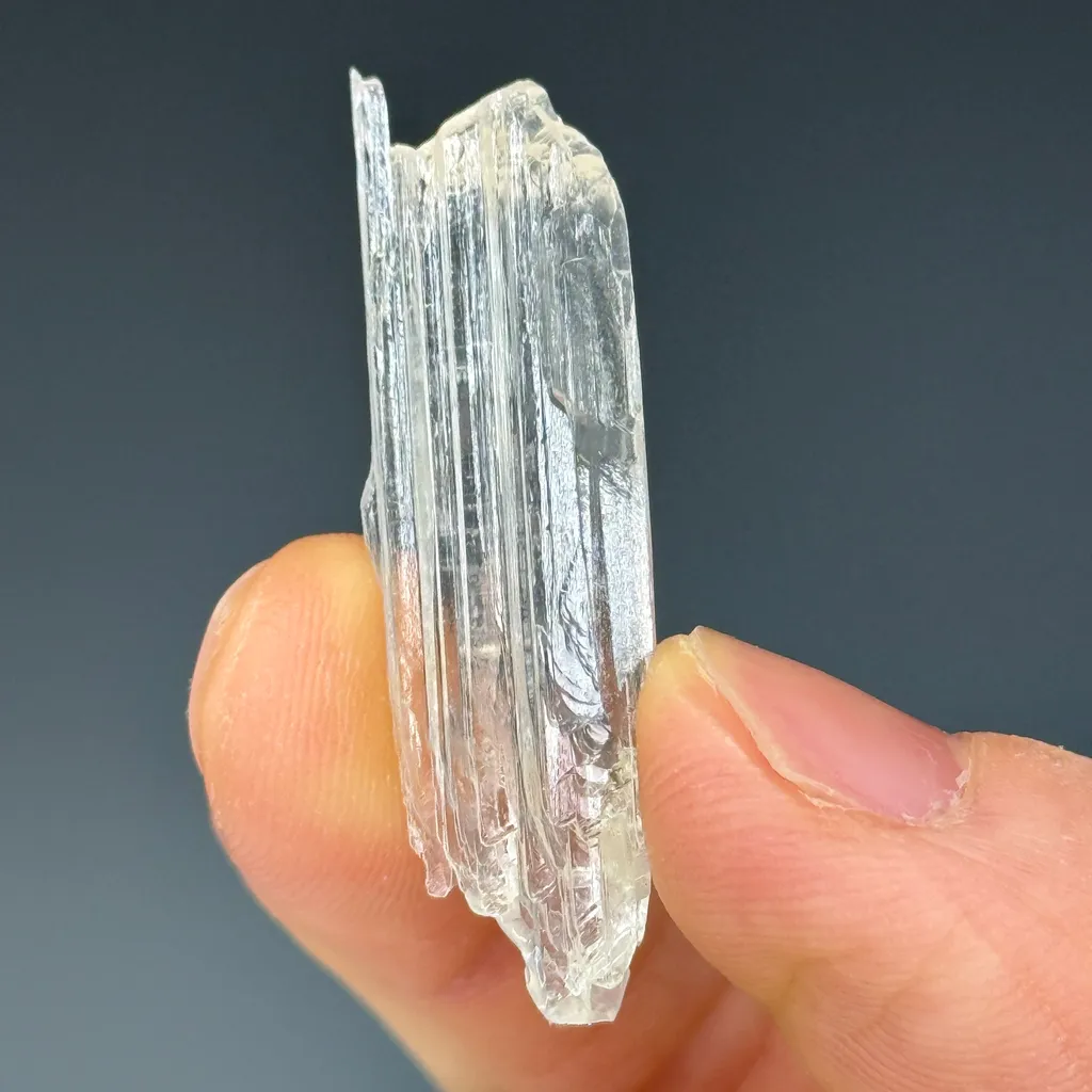 Spodumene var. Triphane image