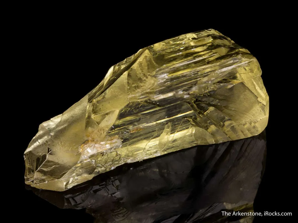 Spodumene var. Triphane (floater) - image 3