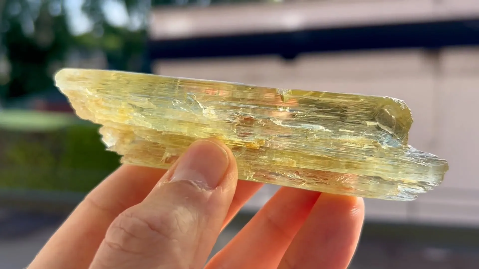 Spodumene, variety Hiddenite - image 6