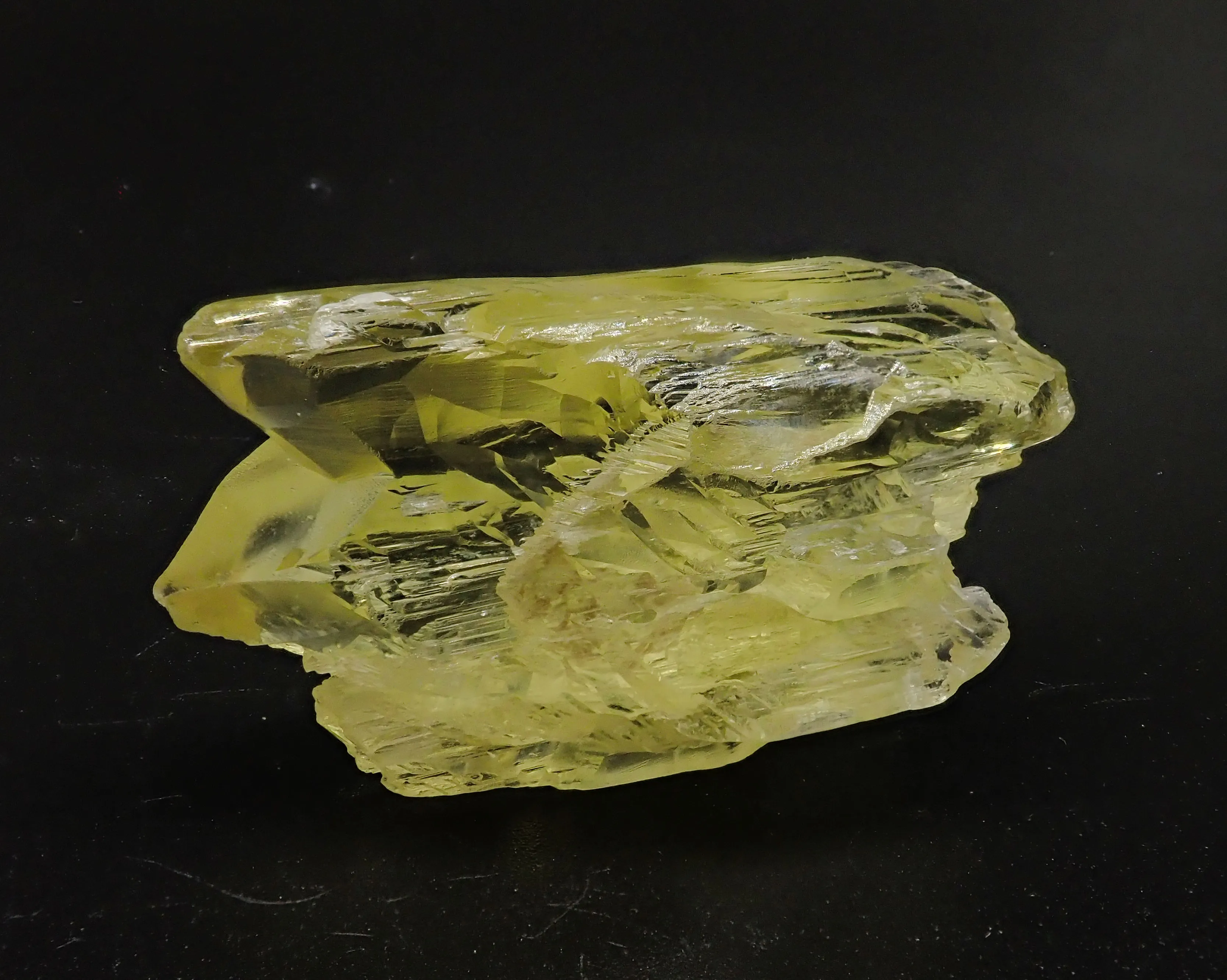 Spodumene, variety Hiddenite - image 2