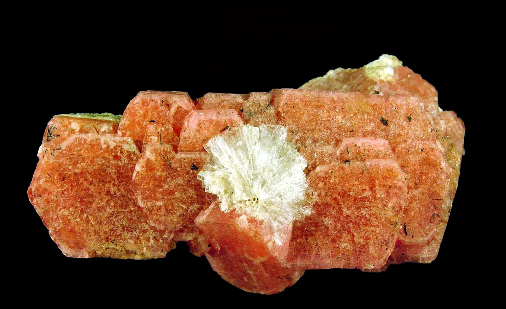 Sérandite from Canada, Québec, Jeffrey Mine
