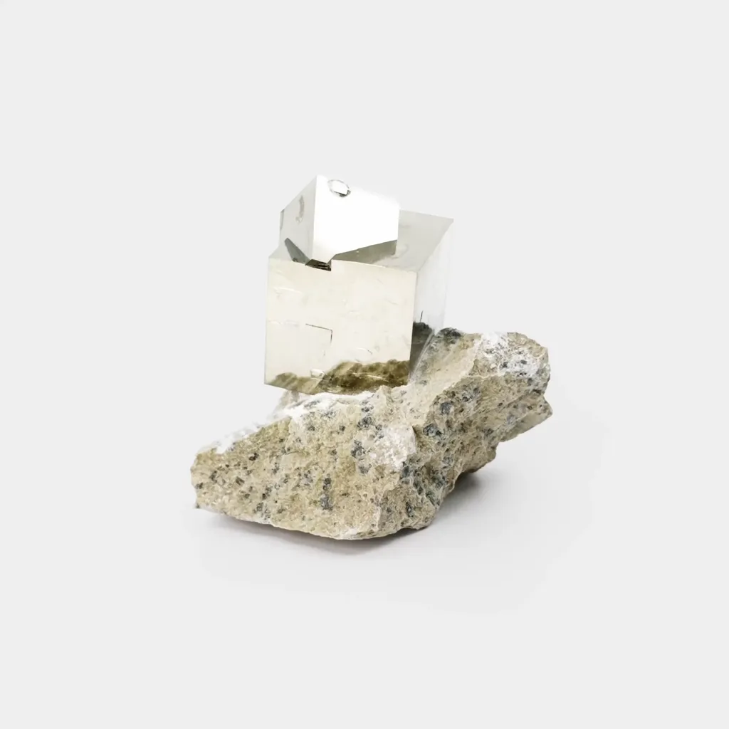 Stacked Navajún Pyrite image