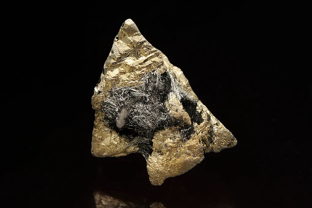 Stannite coating Freibergite - image 5