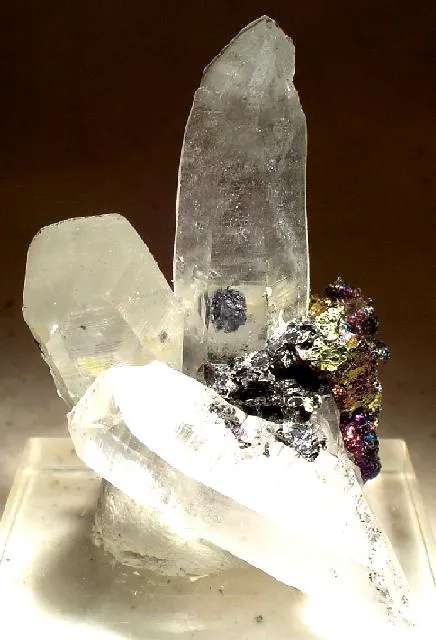 Stannite, Quartz, Chalcopyrite image