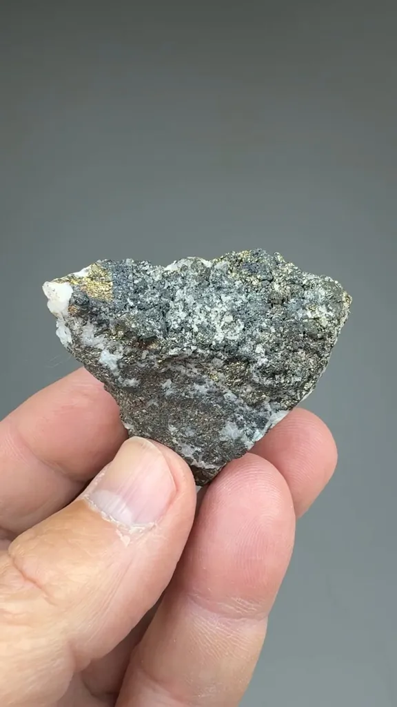 Stannite with Colusite - image 2