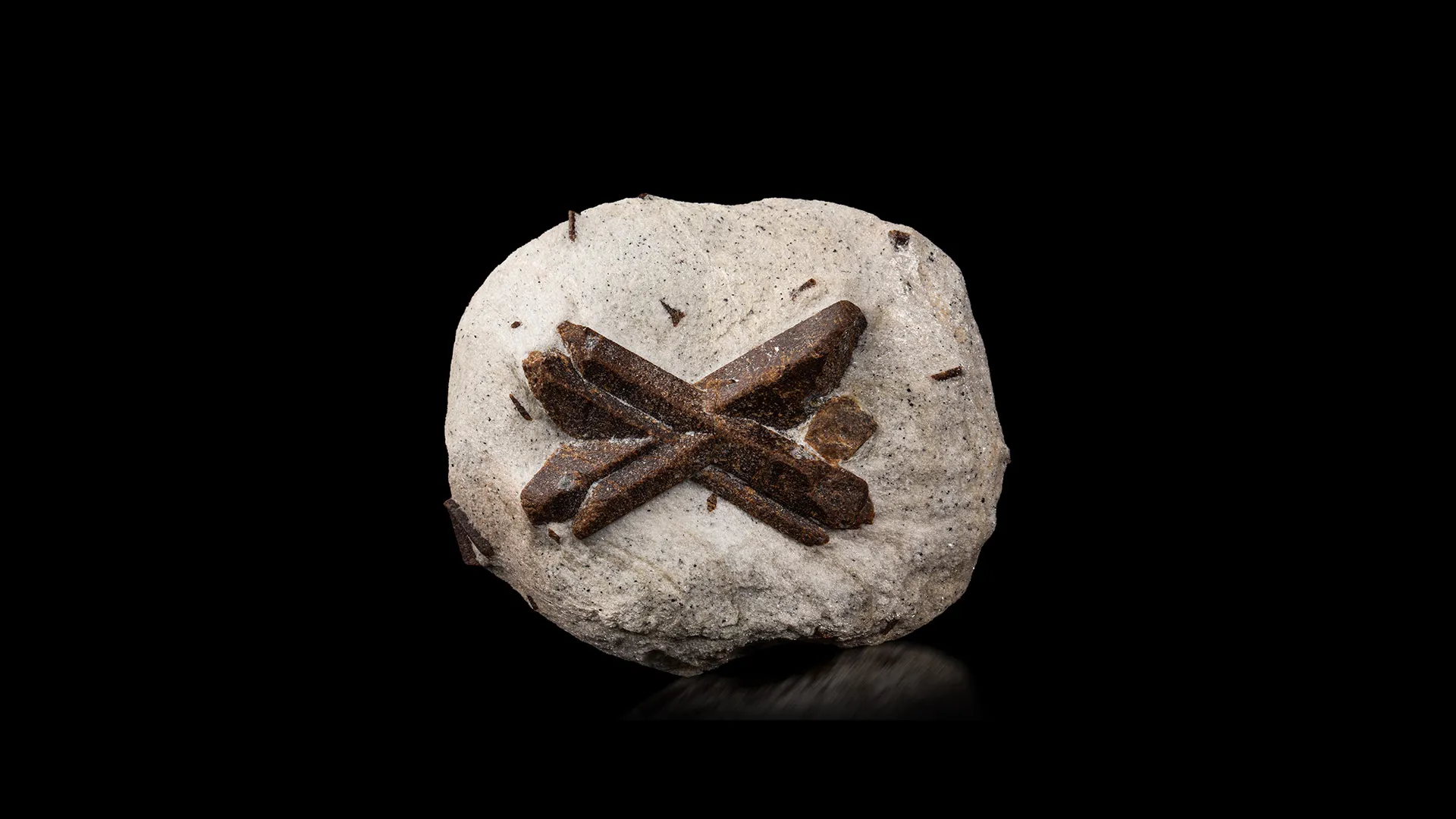 Staurolite - image 1