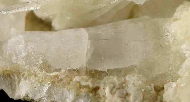 Stellerite and Calcite - image 3