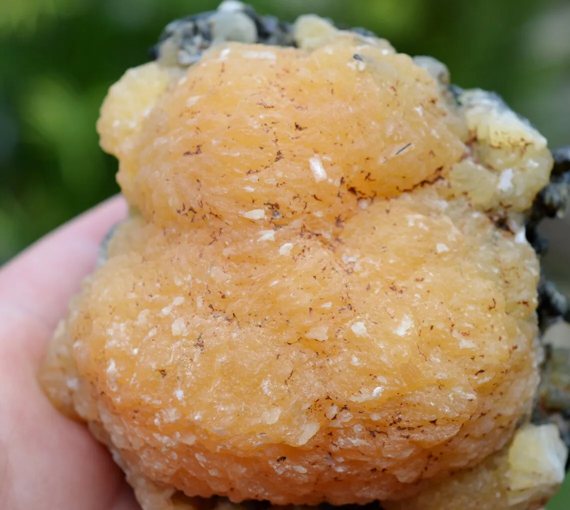 Stellerite & Epidote 520 grams - Bafoulabé Circle, Kayes Region, Mali - image 5