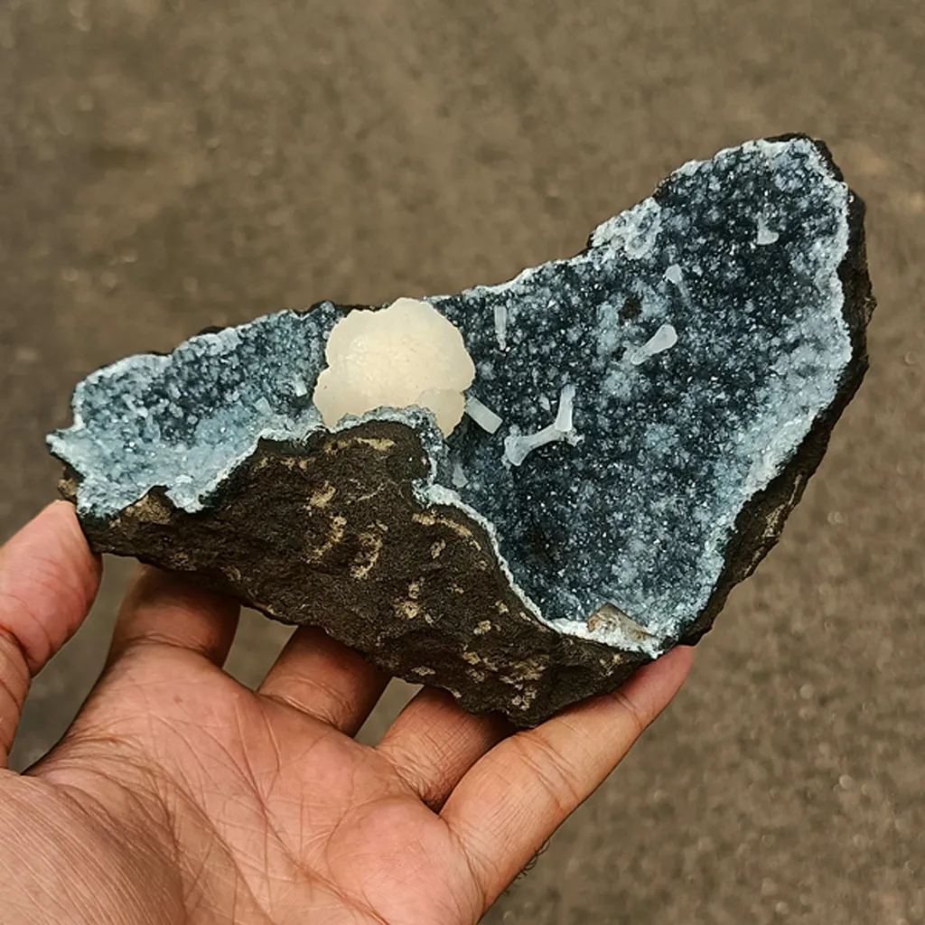 Stellerite on sparkling Chalcedony Free standing Natural Mineral Specimen - image 4