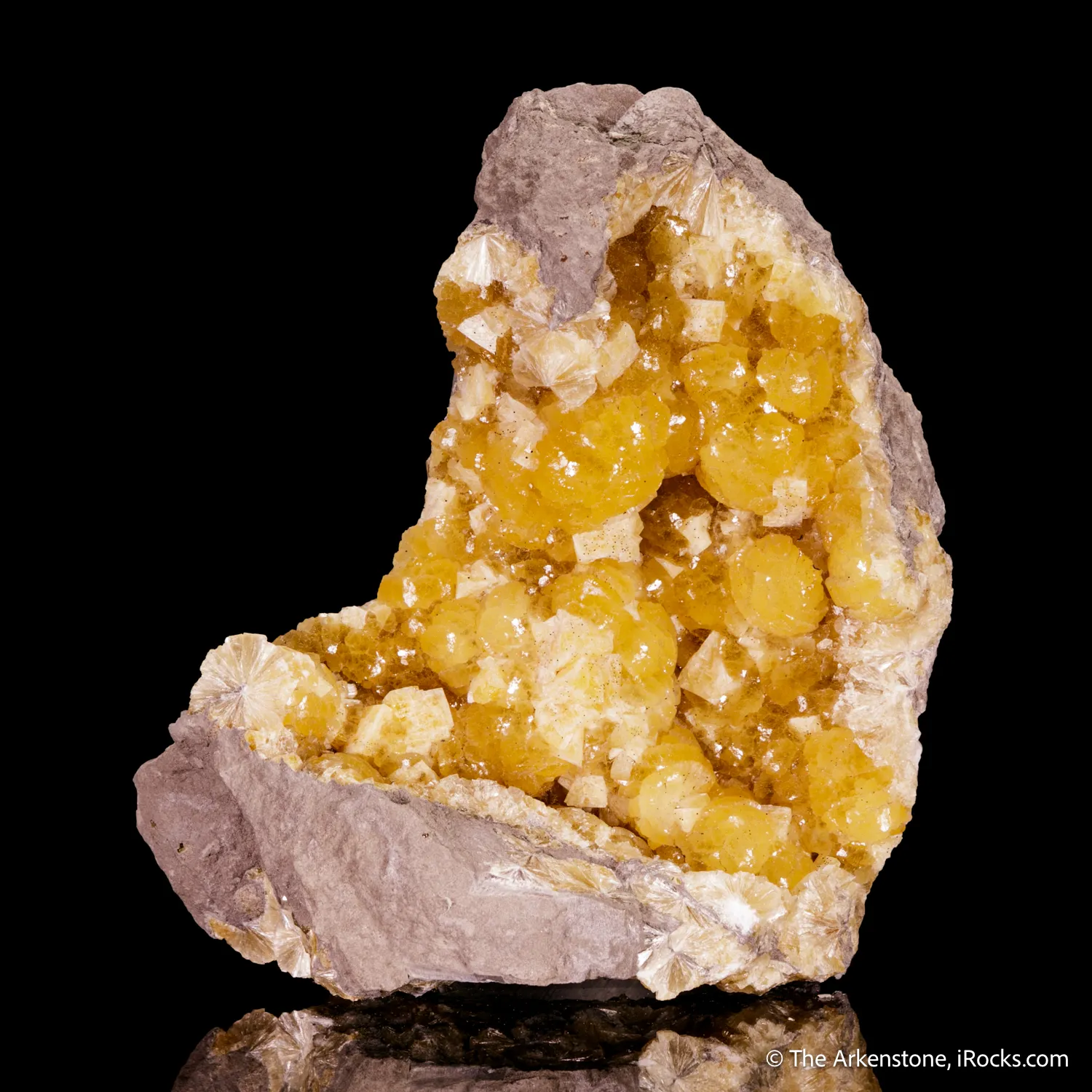 Stellerite with Chabazite - image 3