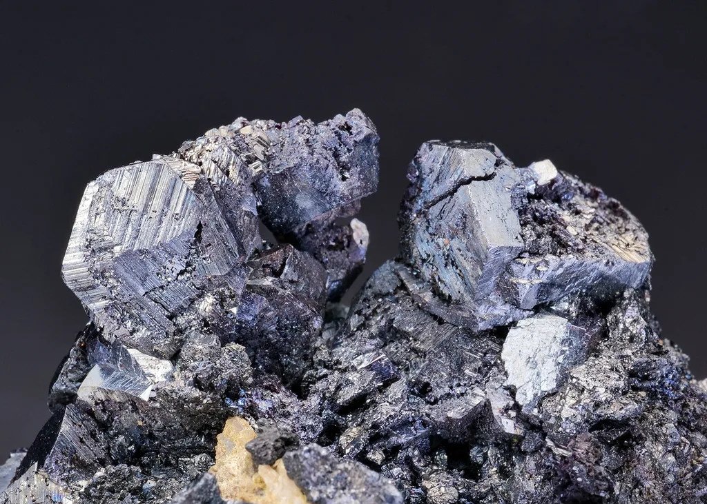 Stephanite - image 2