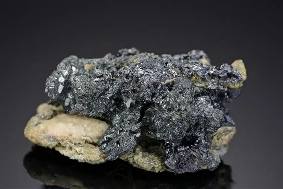 Stephanite and Proustite image