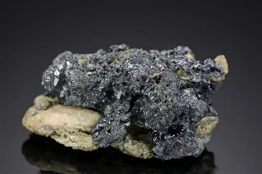 Stephanite and Proustite
