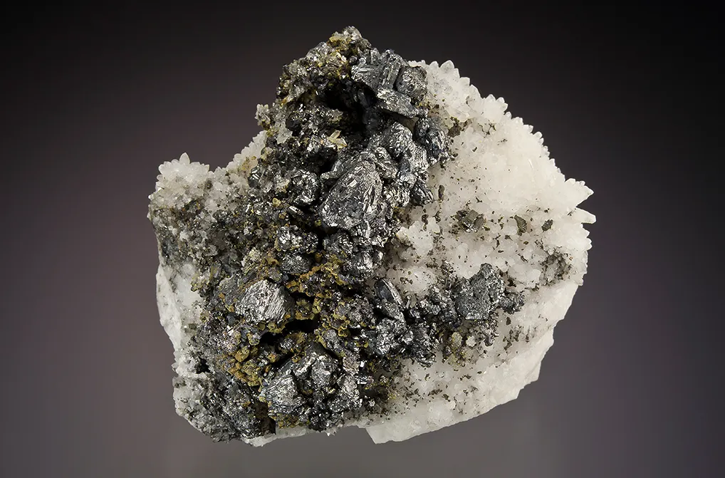 Stephanite on Quartz image