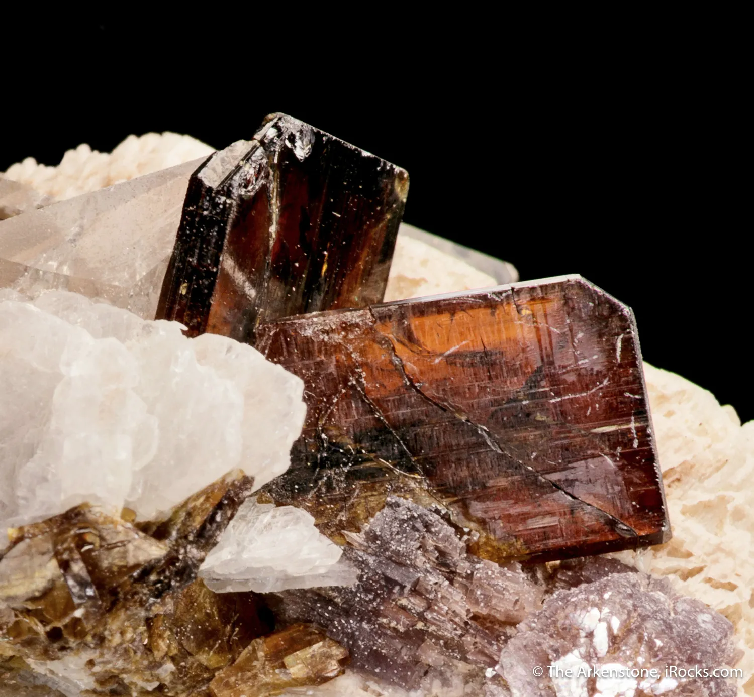Stibiotantalite, Lepidolite and Albite on Microcline - image 4