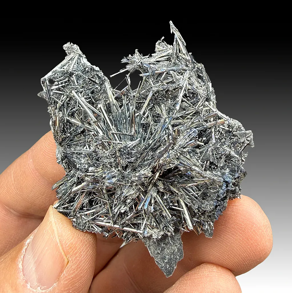 Stibnite image