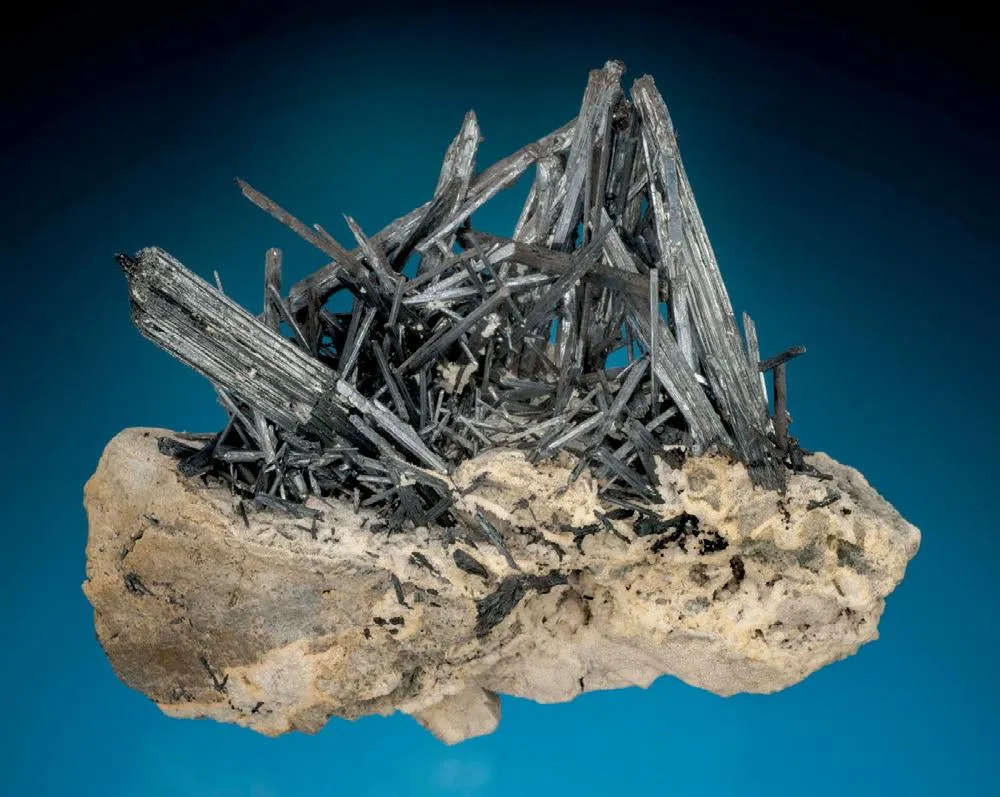 Stibnite image