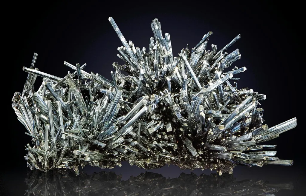 Stibnite image