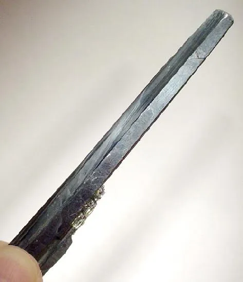 Stibnite image