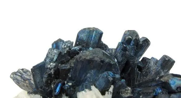 Stibnite - image 3