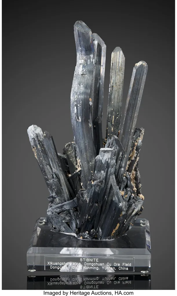 Stibnite image