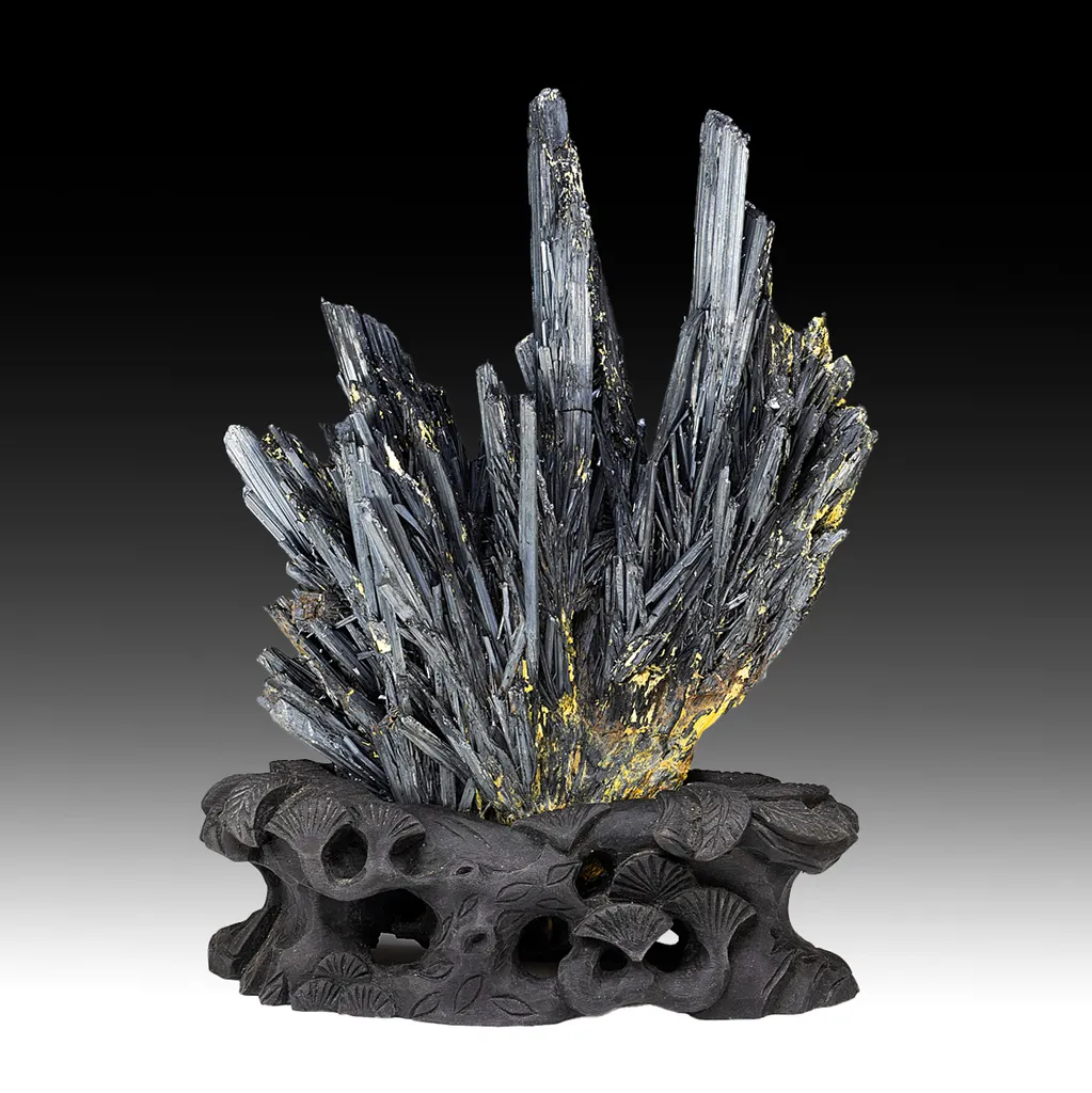Stibnite image