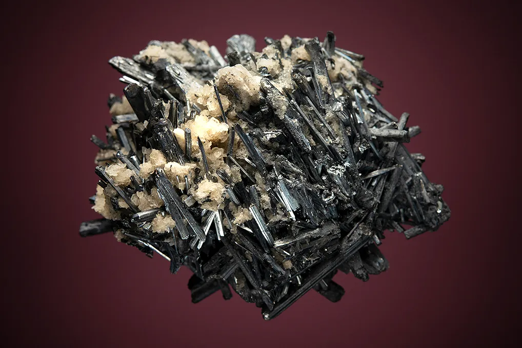 Stibnite - image 2